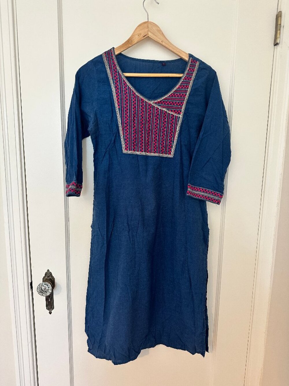Beautiful Vintage Dark Blue Embroidered Dress S